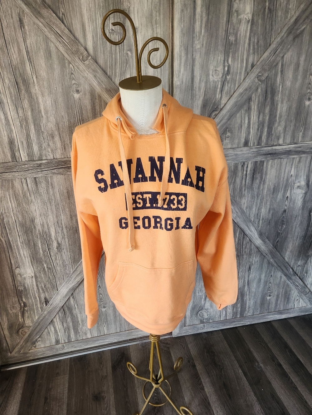 Savannah Georgia Peach Hoodie Sweatshirt